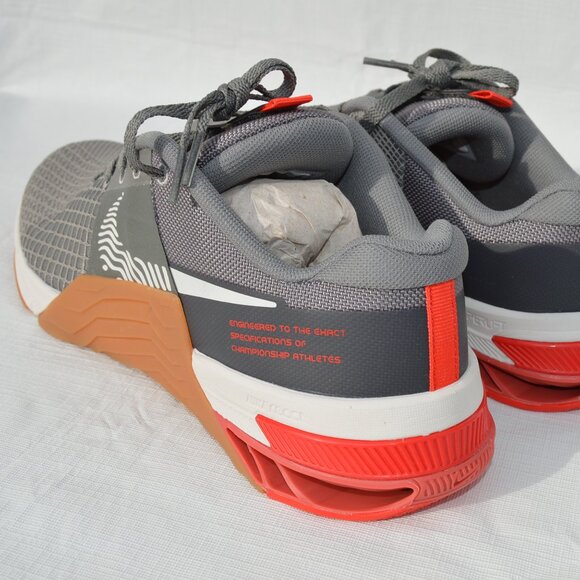 Nike Metcon 8 Size Men's 8.5 & Women's 10 (New) - Picture 4 of 11